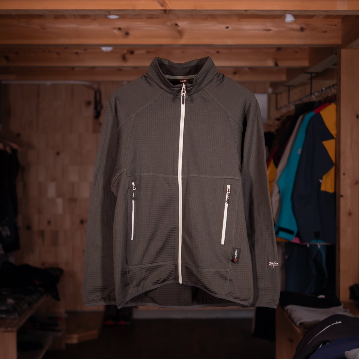 UN2000 Light weight fleece jacket