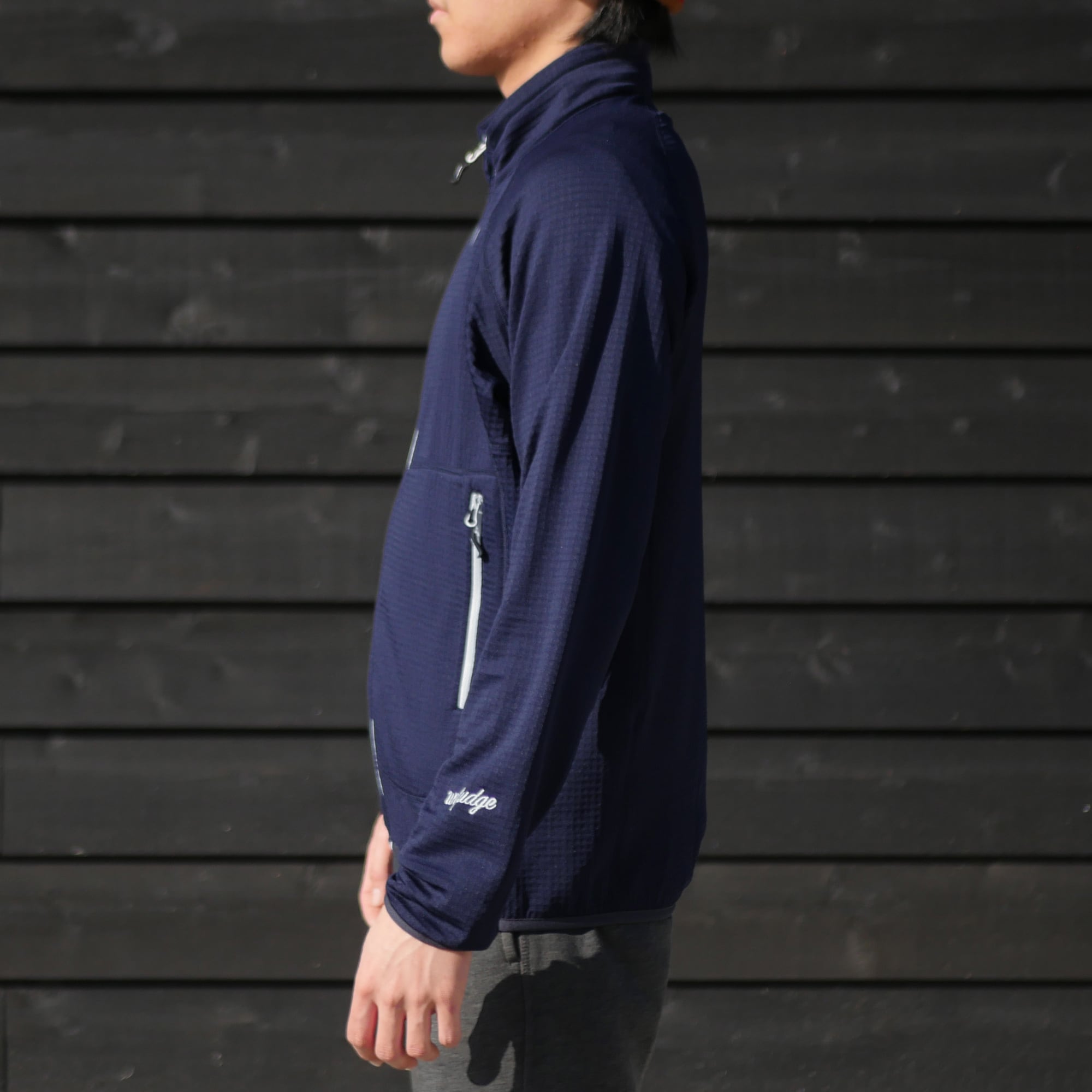 UN2000 Light weight fleece jacket