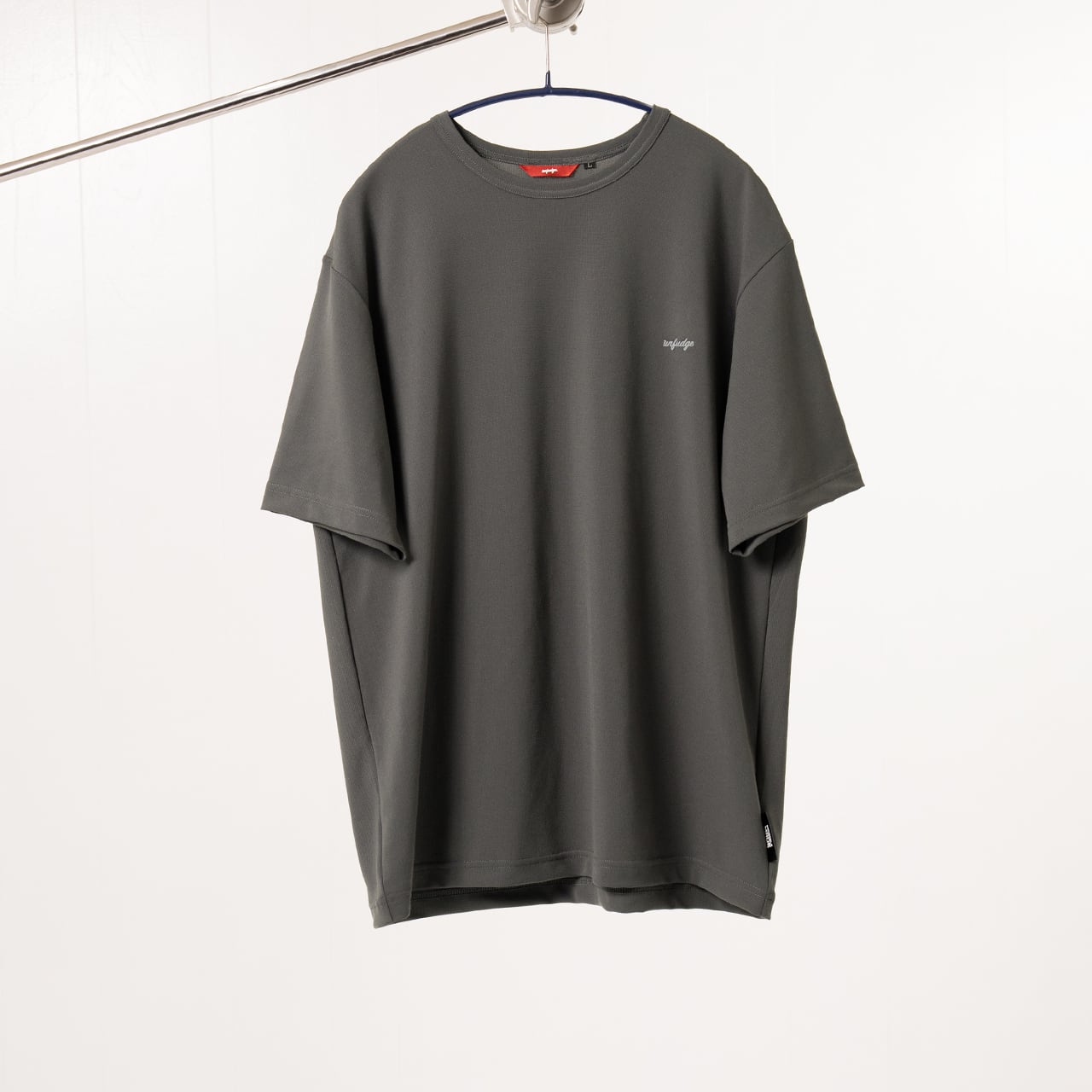 DELTA T-SHIRT