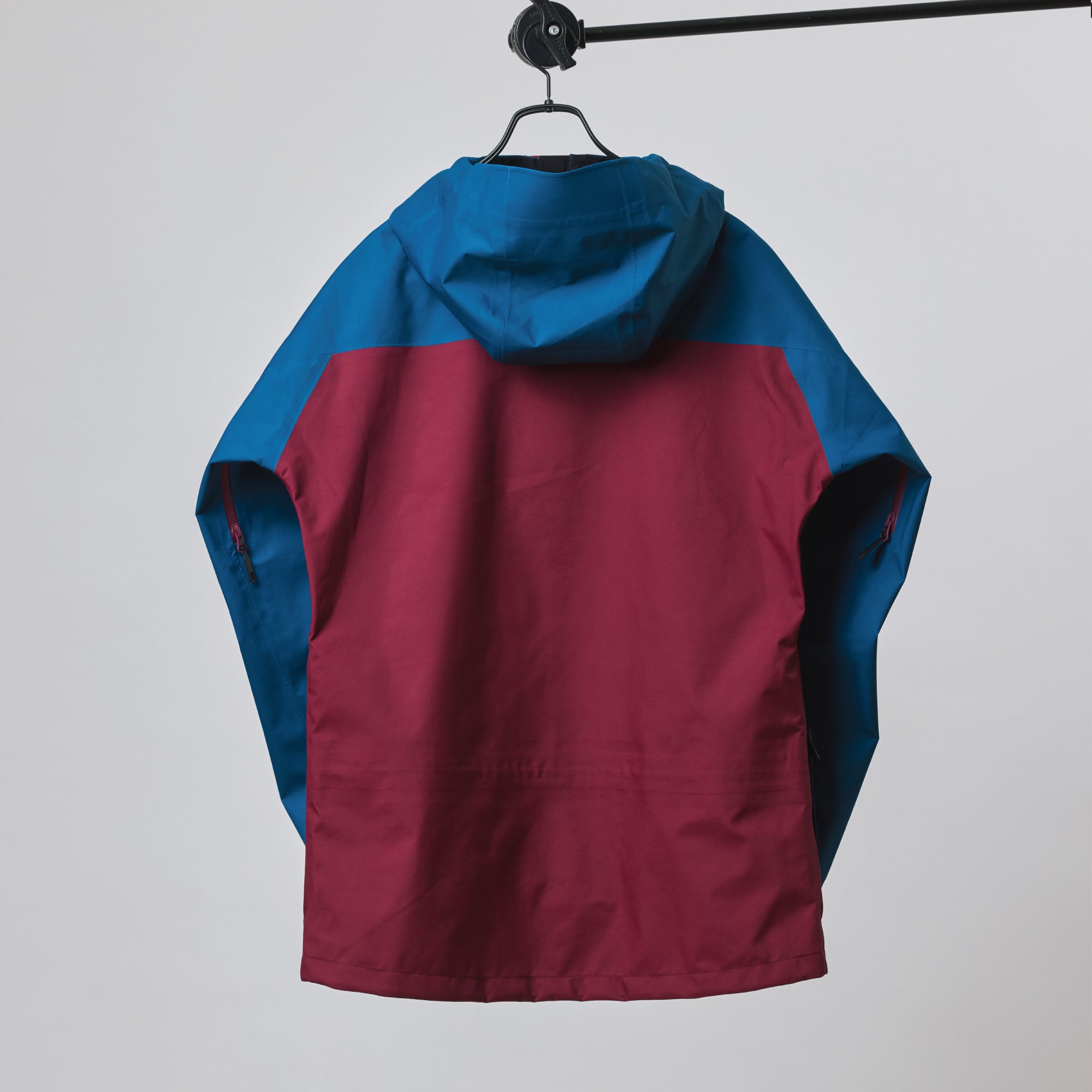 2025-2026 // GENTLE JACKET